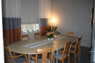 Vuokrattavissa oleva kokoustila